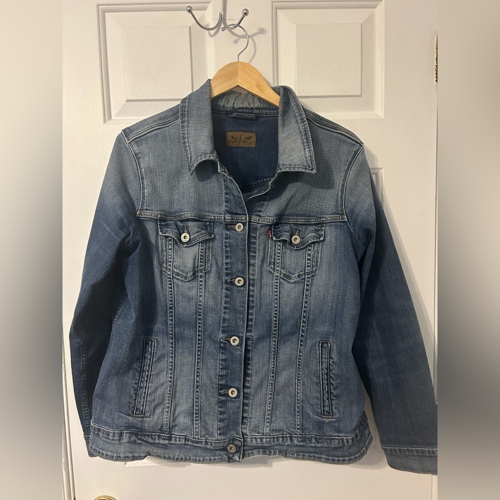 Levi’s Classic Trucker Vintage! With stretch 1X